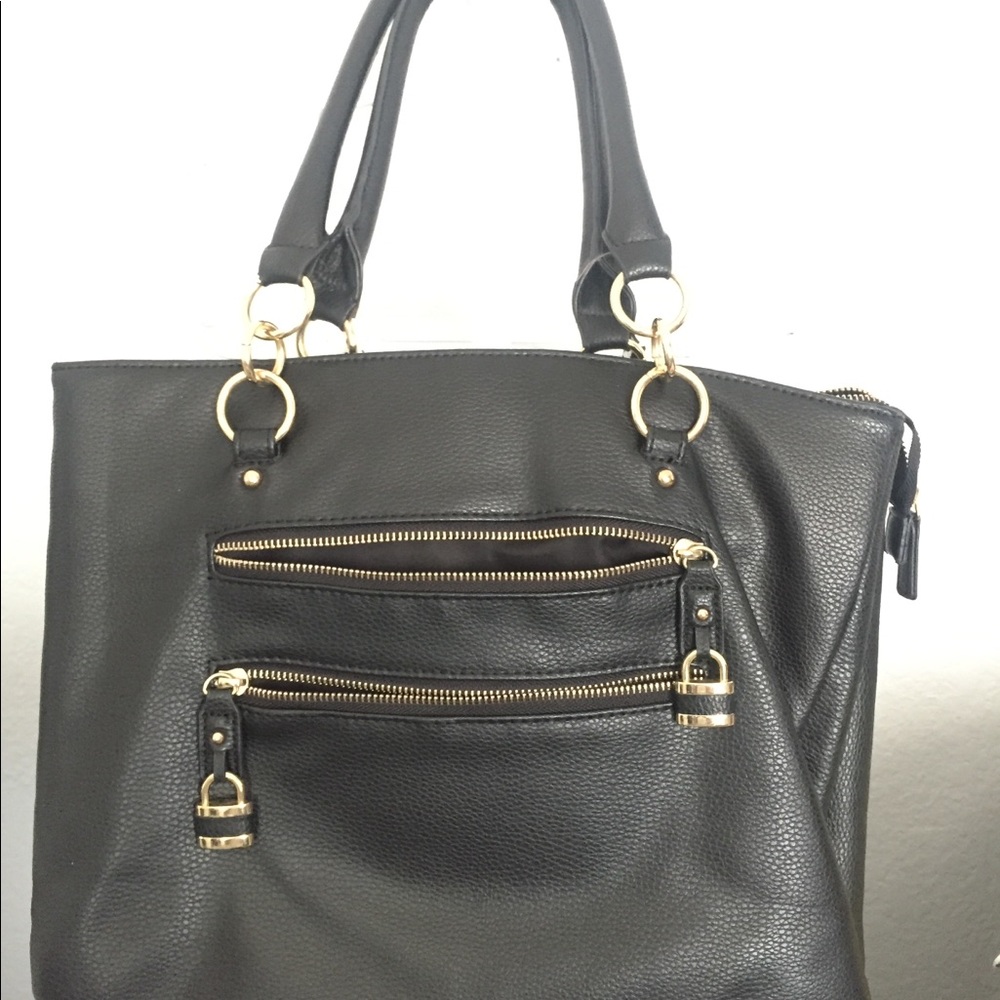 Charming Charlie purse 👜